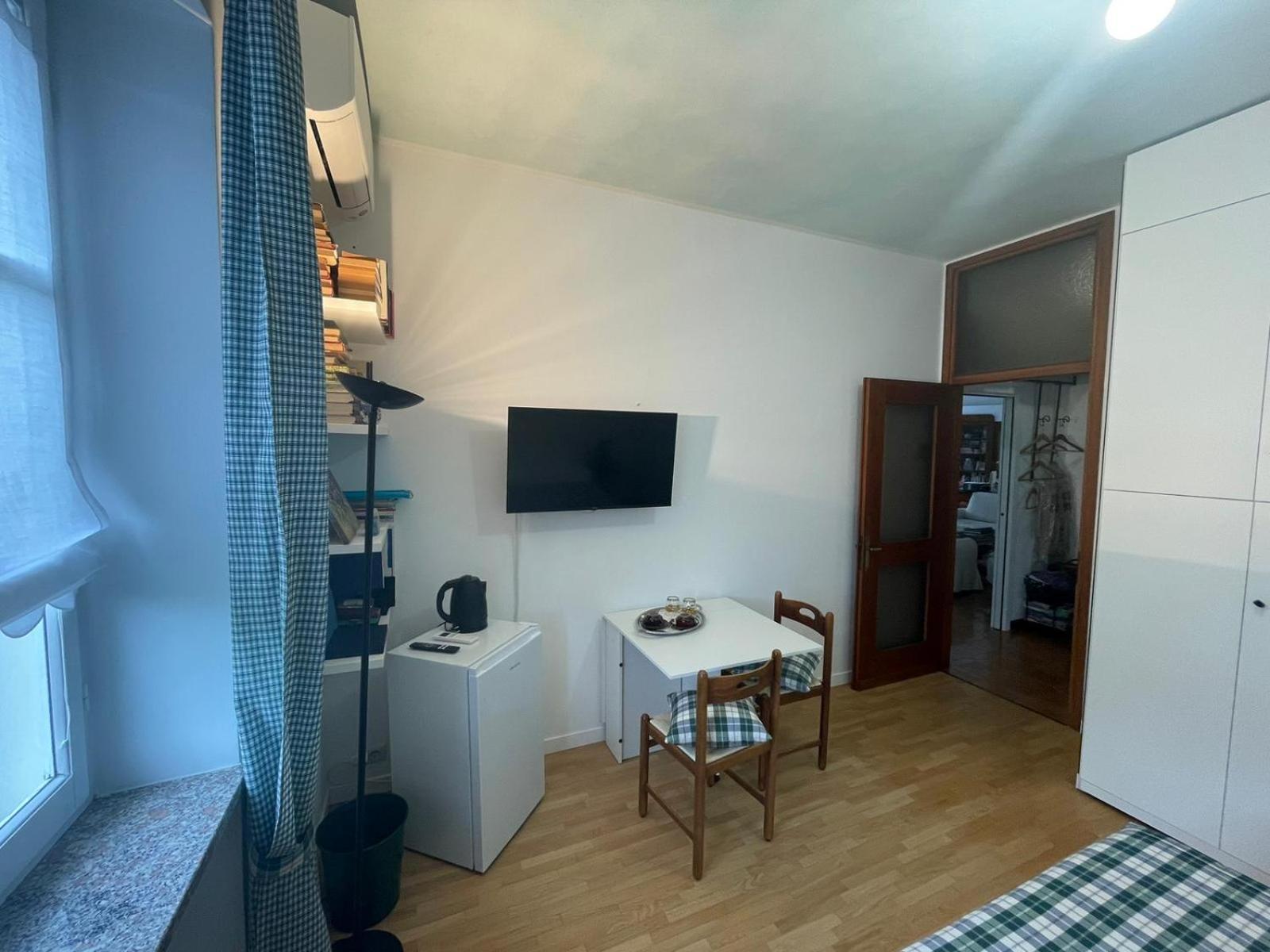 B&B Marilena Guanzate Екстериор снимка