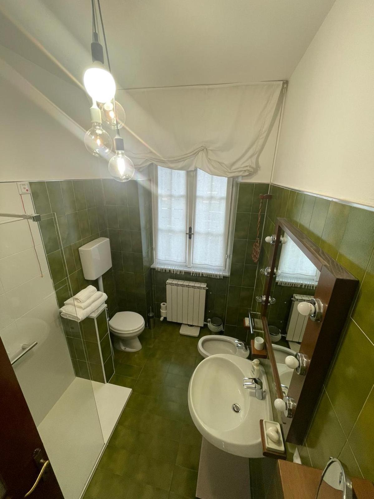 B&B Marilena Guanzate Екстериор снимка