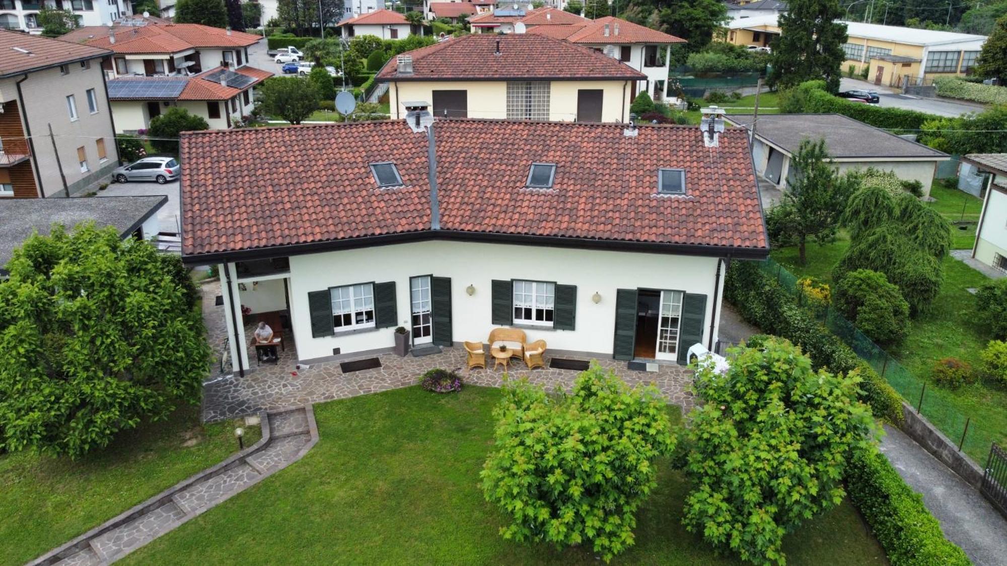 B&B Marilena Guanzate Екстериор снимка